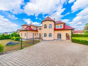 Prodej bytu 3+1, Buštěhrad, Topolová, 107 m2