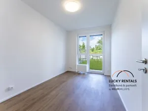 Pronájem bytu 2+kk, Praha - Vysočany, Pod Harfou, 44 m2