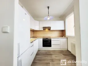 Pronájem bytu 2+1, Neratovice, Mládežnická, 52 m2