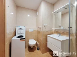 Pronájem bytu 2+1, Neratovice, Mládežnická, 52 m2