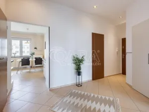 Prodej bytu 2+1, Praha - Žižkov, Biskupcova, 82 m2