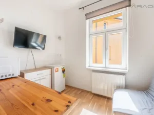 Prodej bytu 1+1, Praha - Libeň, Zenklova, 30 m2