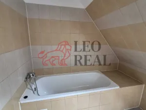 Pronájem bytu 2+1, Nový Bor, Husova, 78 m2