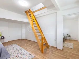 Prodej bytu 2+1, Praha - Zbraslav, Elišky Přemyslovny, 88 m2