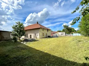 Prodej komerčního pozemku, Hořany, 563 m2