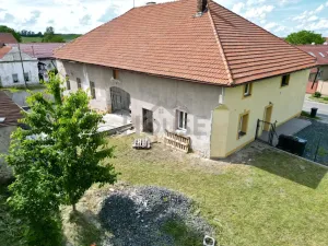 Prodej komerčního pozemku, Hořany, 563 m2