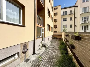 Pronájem bytu 2+kk, Náchod, Žižkova, 48 m2
