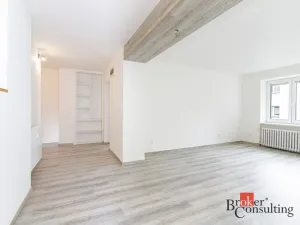 Pronájem bytu 2+1, Ostrava - Zábřeh, Rodimcevova, 54 m2
