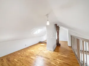 Prodej bytu 4+1, Praha - Nové Město, Truhlářská, 123 m2