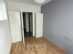 Pronájem pokoje, Praha - Bohnice, Cafourkova, 54 m2