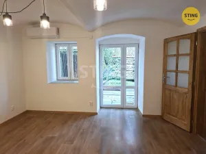 Pronájem bytu 2+kk, Vysoká - Strážnice, 38 m2