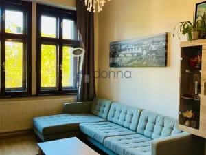 Pronájem bytu 2+kk, Praha, Neklanova, 50 m2