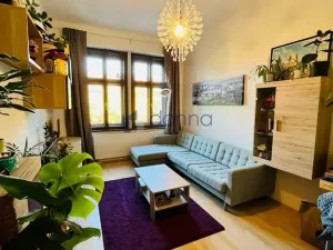 Pronájem bytu 2+kk, Praha, Neklanova, 50 m2