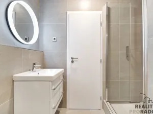 Prodej bytu 2+kk, Ostrava - Moravská Ostrava, Varenská, 36 m2