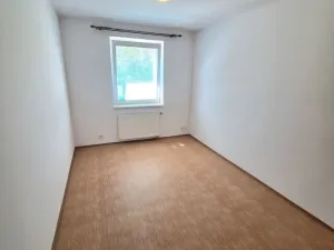 Pronájem bytu 3+1, Pardubice, Na Labišti, 87 m2