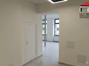 Pronájem obchodního prostoru, Opava, Olomoucká, 94 m2