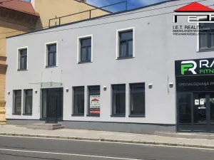 Pronájem obchodního prostoru, Opava, Olomoucká, 94 m2