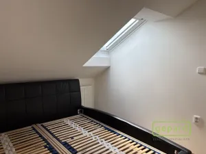 Pronájem bytu 2+1, Olomouc, Matěje z Janova, 45 m2