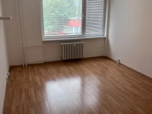 Pronájem bytu 2+1, Praha, Místecká, 52 m2
