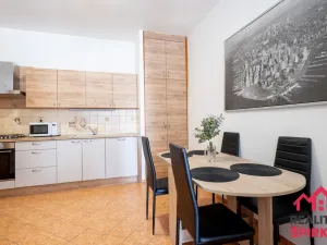 Prodej vícegeneračního domu, Moravská Třebová - Město, nám. T. G. Masaryka, 422 m2