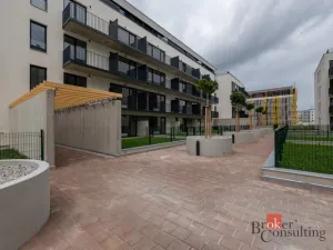 Pronájem bytu 2+kk, Plzeň - Jižní Předměstí, Železná, 63 m2