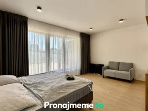 Pronájem bytu 1+kk, Znojmo, Kotkova, 34 m2