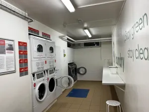 Pronájem bytu 1+kk, Praha - Střížkov, Děčínská, 12 m2