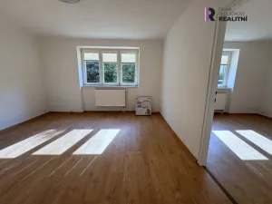 Pronájem bytu 3+1, Kynšperk nad Ohří, Zámecká, 60 m2