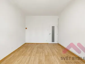 Pronájem bytu 2+kk, Praha - Nusle, Na Pankráci, 61 m2