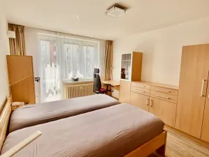 Pronájem bytu 2+1, Praha - Záběhlice, Malovická, 52 m2