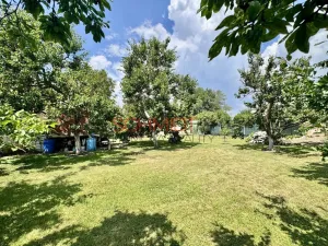 Prodej pozemku pro bydlení, Strachotín, Palavská, 648 m2
