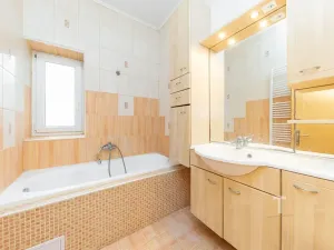 Prodej rodinného domu, Miroslav, Husova, 245 m2