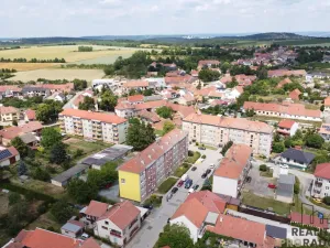 Prodej bytu 3+1, Ořechov, Zahradní, 66 m2