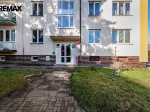 Pronájem bytu 2+1, Praha - Letňany, Vítkovická, 52 m2