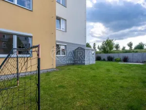 Pronájem bytu 2+kk, Jesenice, Na Okruhu, 50 m2