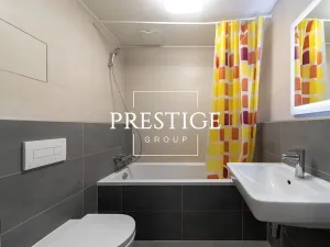 Pronájem bytu 2+kk, Praha - Karlín, Nekvasilova, 67 m2