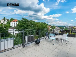 Pronájem bytu 1+kk, Praha - Vinohrady, Perucká, 27 m2