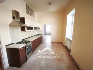 Pronájem bytu 2+kk, Plzeň, Martinská, 47 m2
