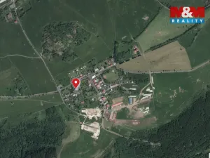 Prodej bytu 3+1, Měděnec, Náměstí, 70 m2