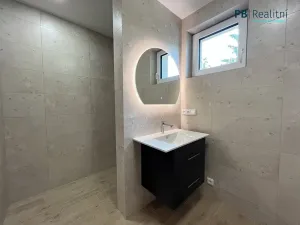 Prodej rodinného domu, Očihov, 145 m2