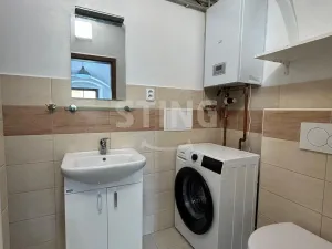 Pronájem bytu 2+kk, Sezemice, Tyršovo náměstí, 43 m2