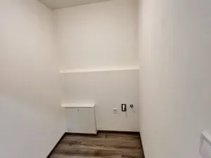 Pronájem bytu 1+kk, Olomouc - Neředín, Frištenského, 32 m2