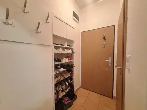 Pronájem bytu 2+1, Brno - Židenice, Kosmákova, 48 m2
