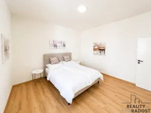 Prodej bytu 3+kk, Třebíč - Vnitřní Město, Karlovo nám., 123 m2