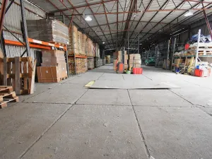 Pronájem skladu, Líně, Na Šachtě, 340 m2