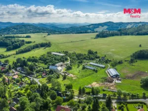 Prodej komerčního pozemku, Valkeřice, 58215 m2