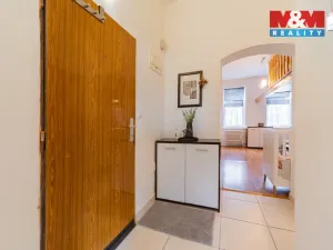 Prodej bytu 1+1, Aš, Vysoká, 36 m2