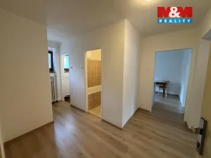 Pronájem bytu 2+1, Beroun - Beroun-Město, Družstevní, 60 m2