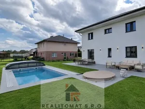 Prodej rodinného domu, Polerady, 190 m2