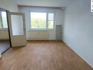 Pronájem bytu 1+1, Cheb - Střížov, 35 m2